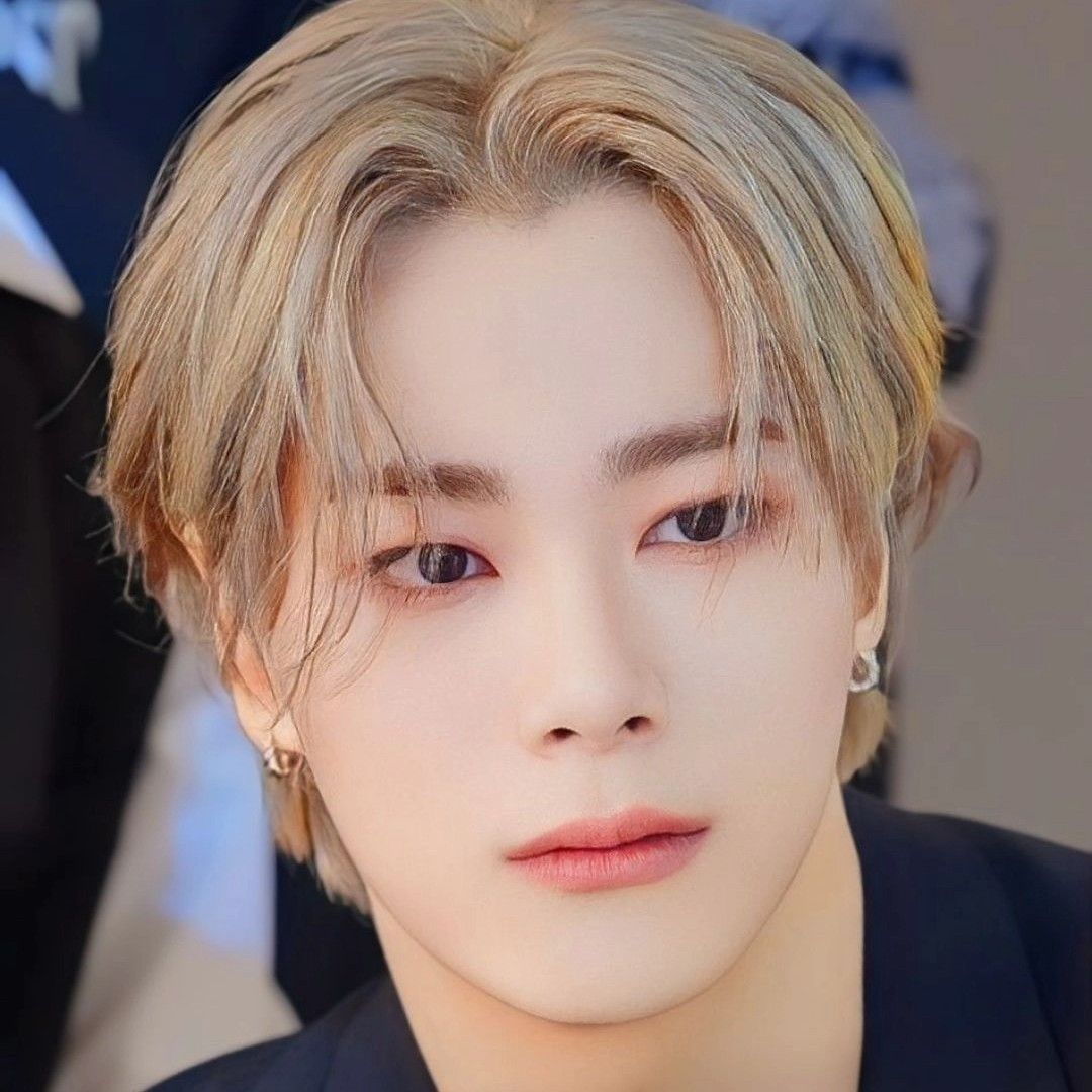 A moment captured by Moonbin (ASTRO)'s fan