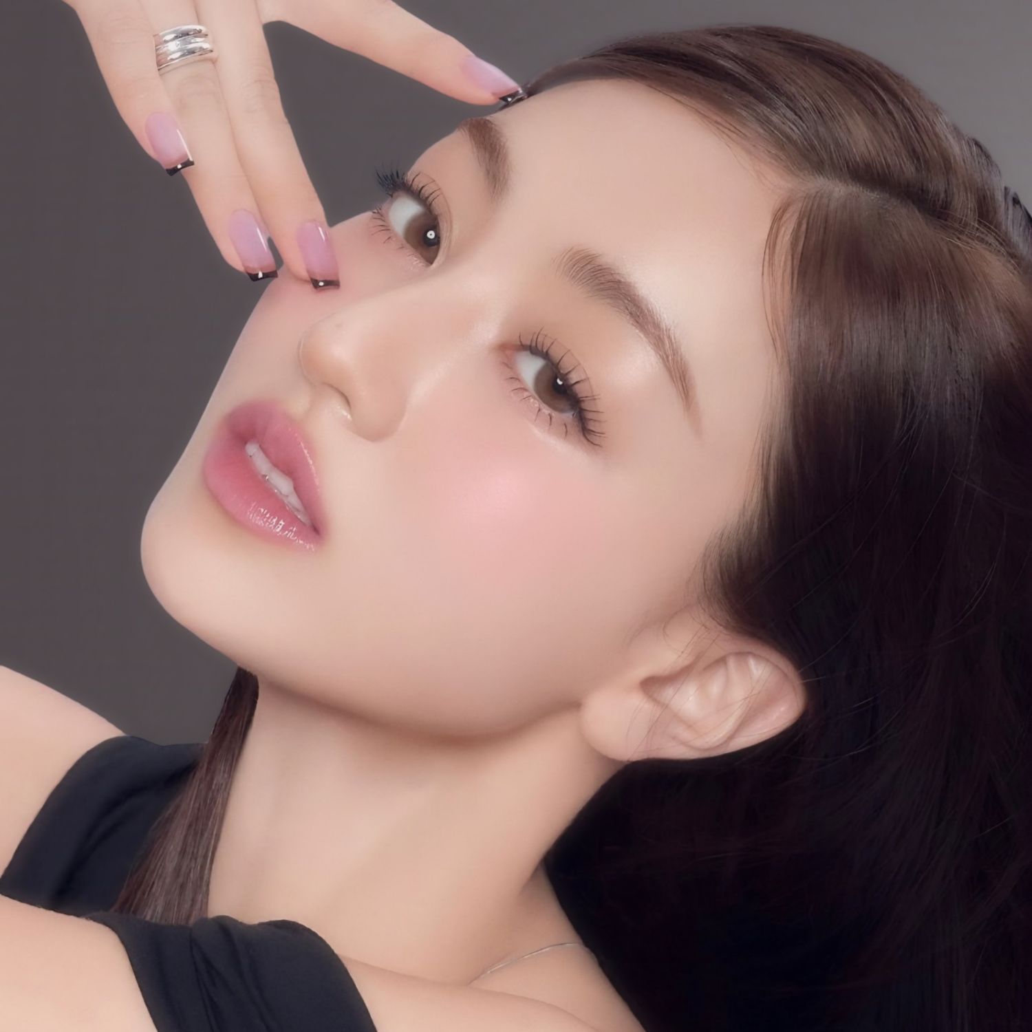 Latest photo of Jihyo (TWICE)