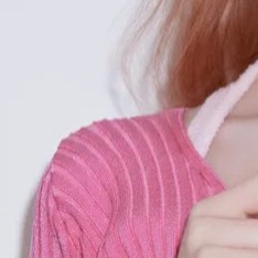 Recent activity shot of Yuna (ITZY)