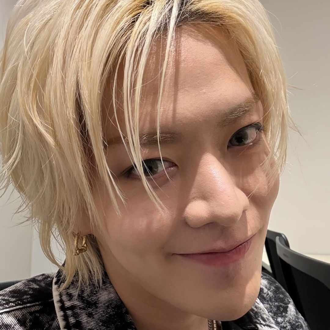 A moment captured by Yuta (NCT 127)'s fan
