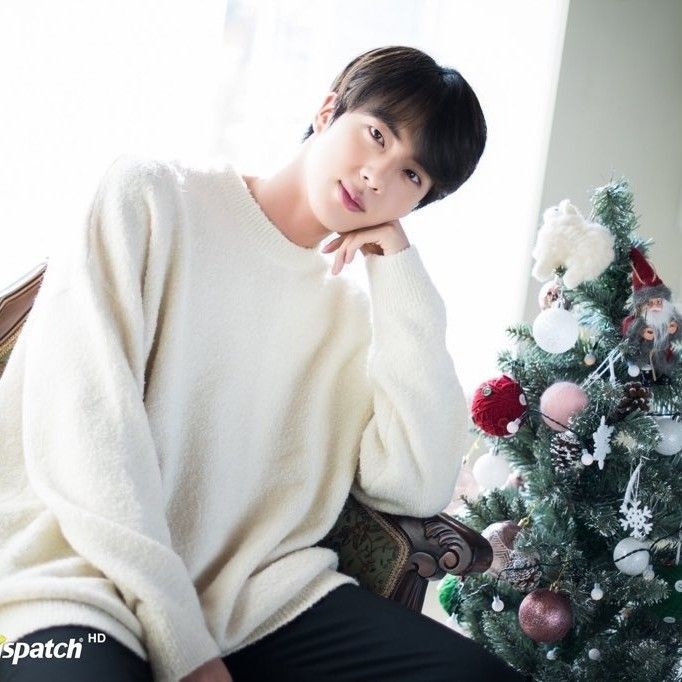 Behind-the-scenes cut of Jin (BTS)