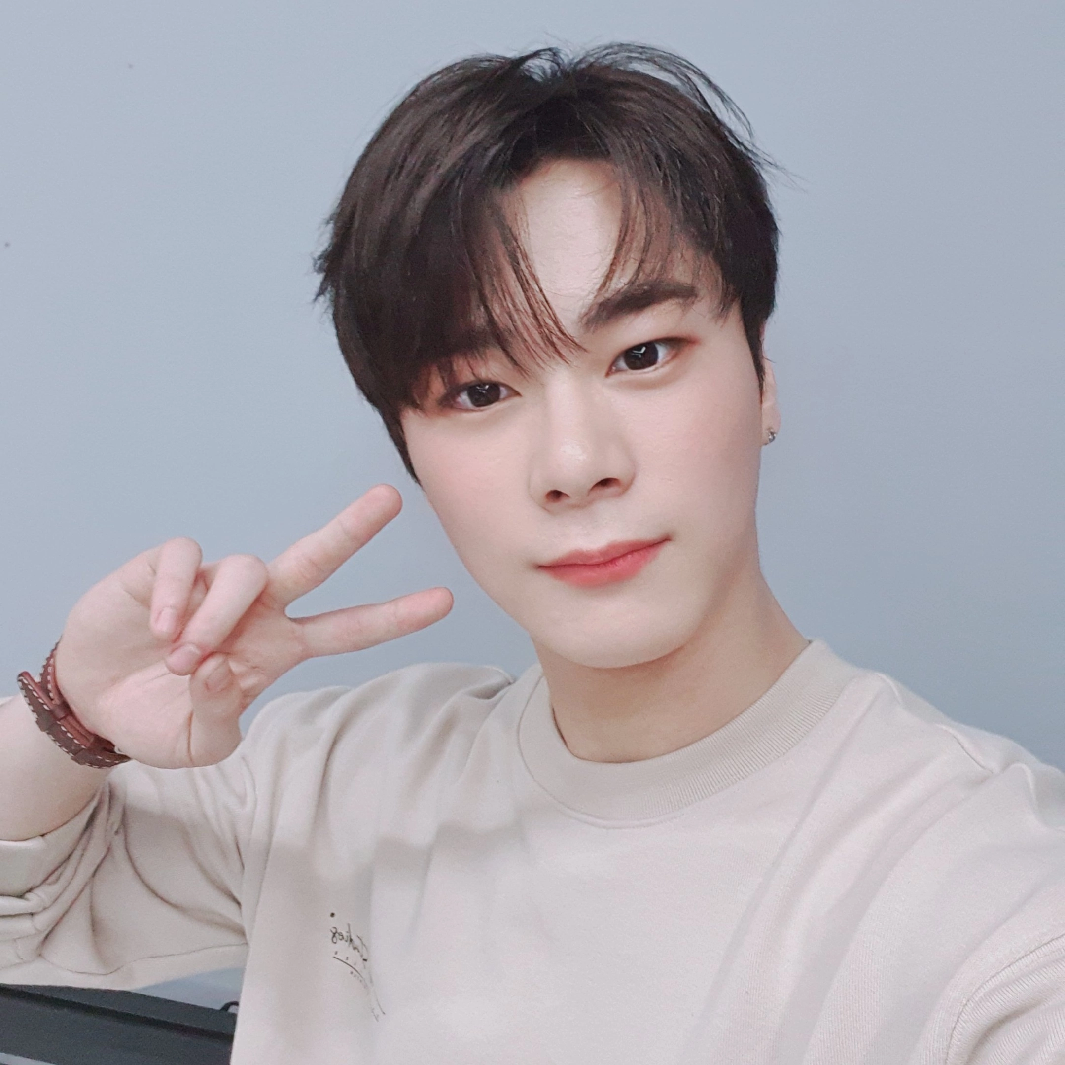 A moment captured by Moonbin (ASTRO)'s fan