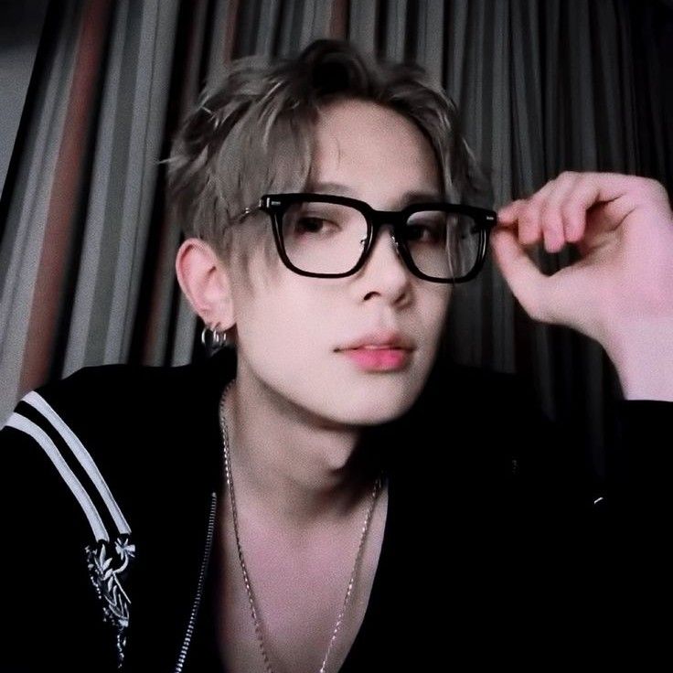 희승 (ENHYPEN)의 최신 사진