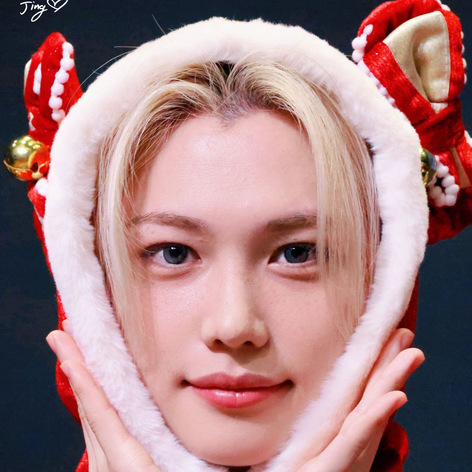 Recent activity shot of Felix (Stray Kids)