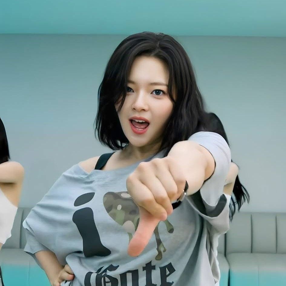 정연 (TWICE)의 최신 사진
