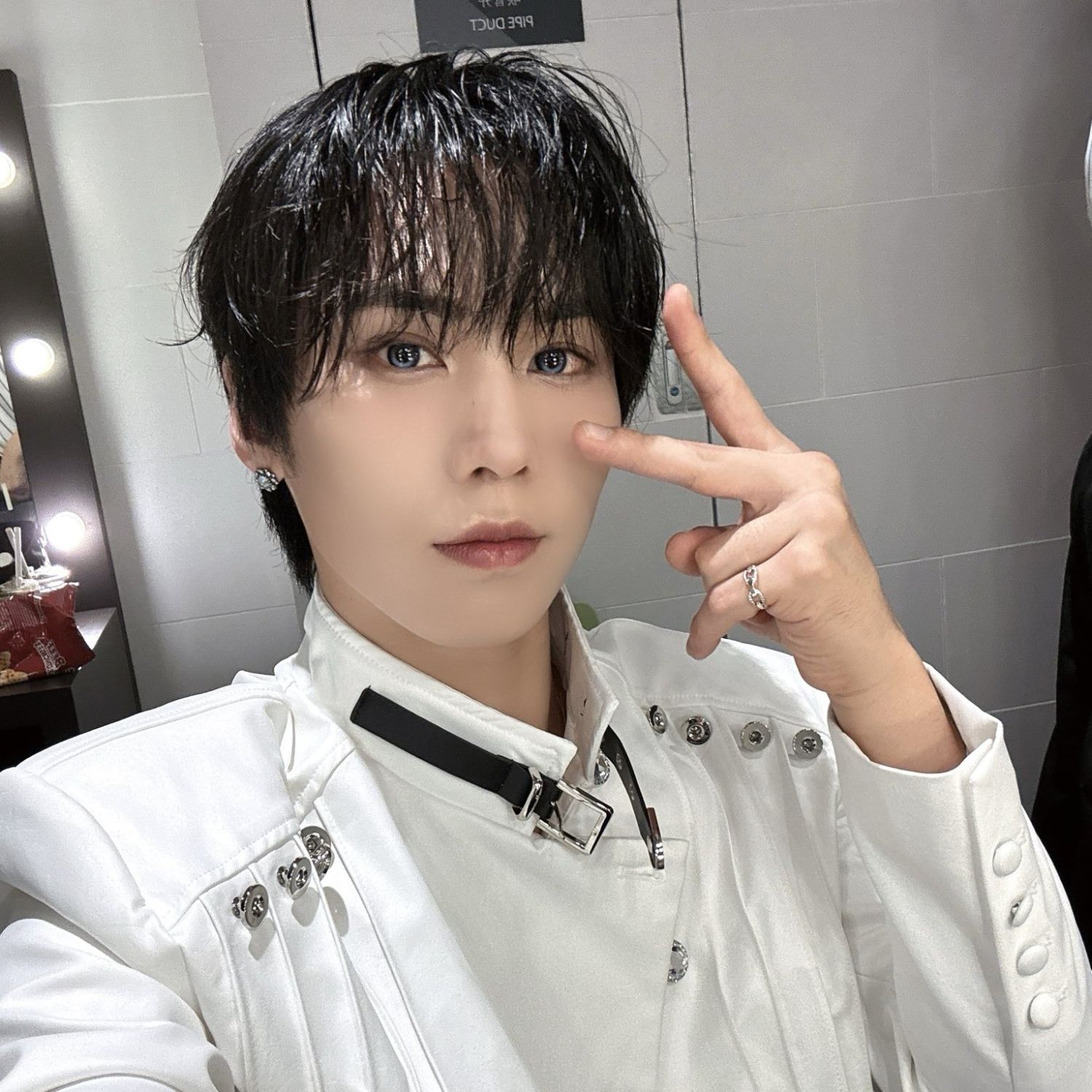 A moment captured by Rocky's fan