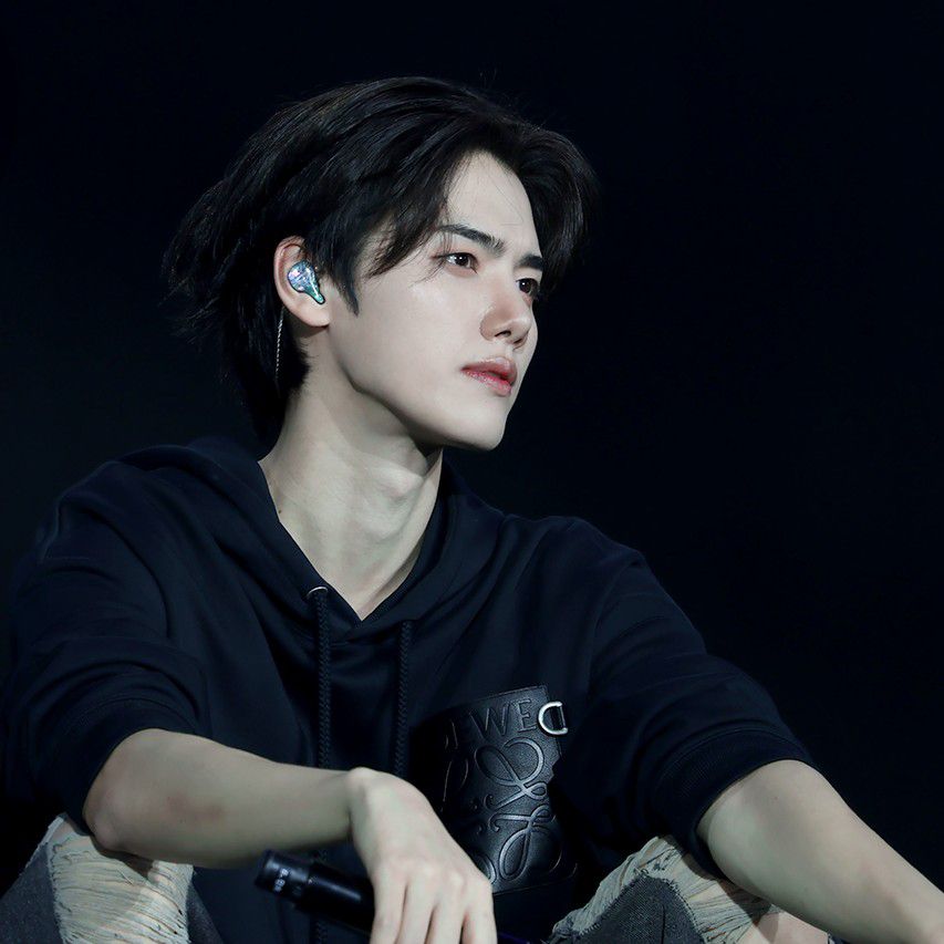 Behind-the-scenes cut of Minhee (CRAVITY)