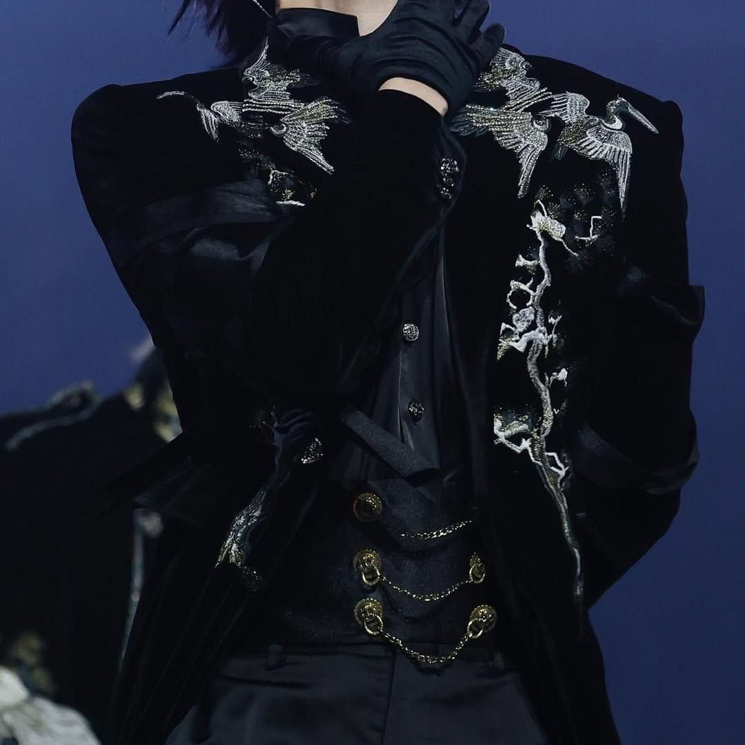 Recent activity shot of Yunho (ATEEZ)