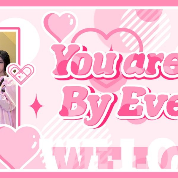 A moment captured by ILLIT's fan