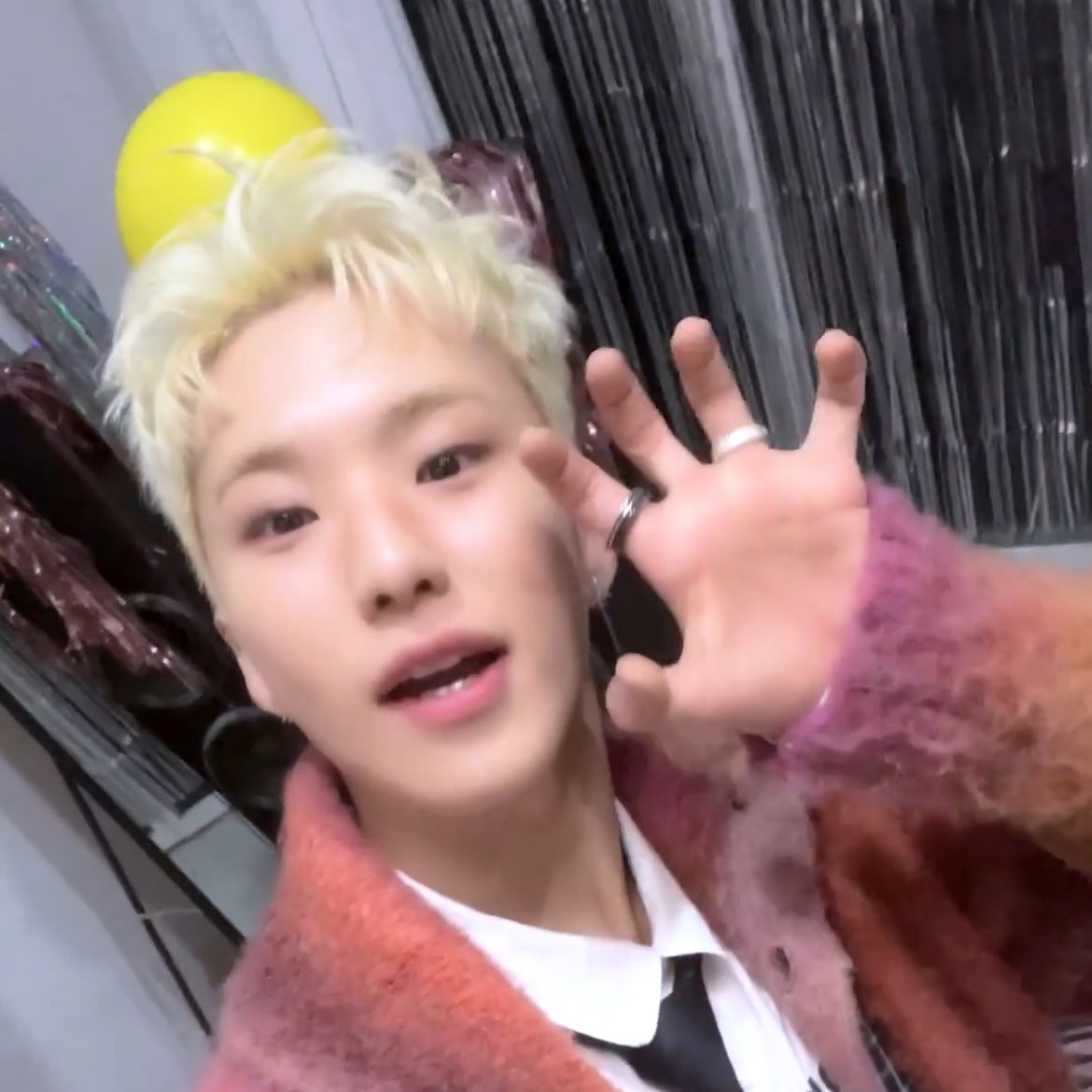 세븐틴 최근 활동샷