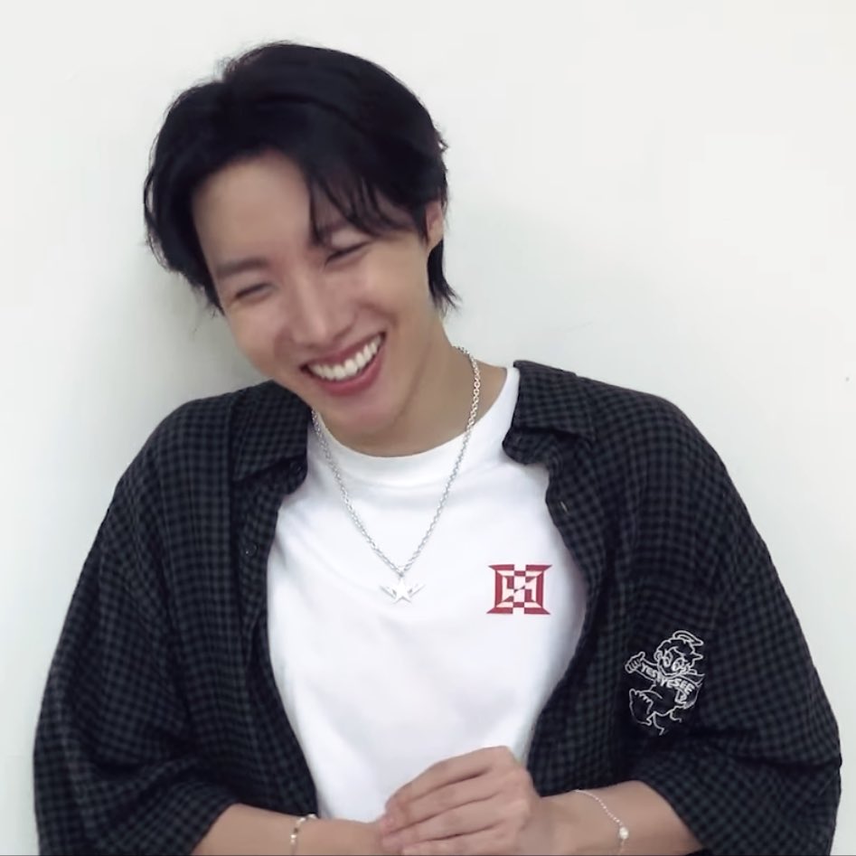 J-hope (防彈少年團)的最新照片