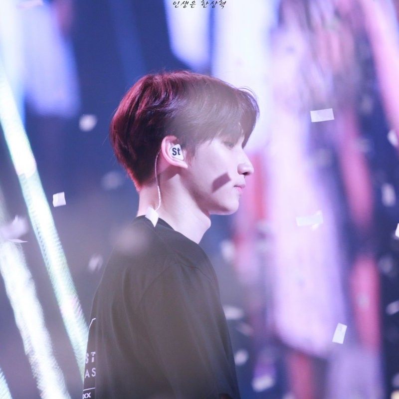 A moment captured by VIXX's fan