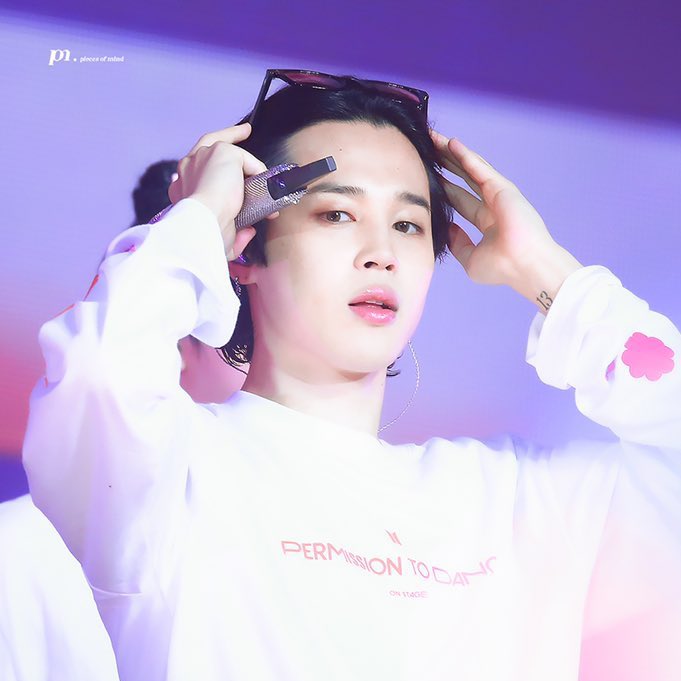 Foto aktivitas terbaru Jimin (BTS)