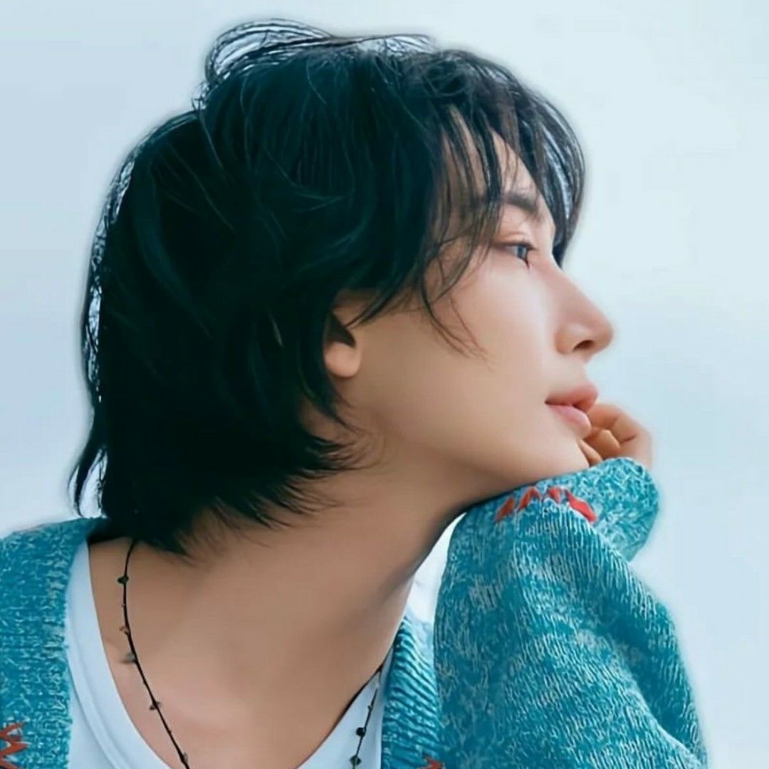 Latest photo of Jeonghan (SEVENTEEN)