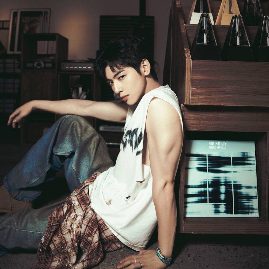 Behind-the-scenes cut of Eunwoo (ASTRO)