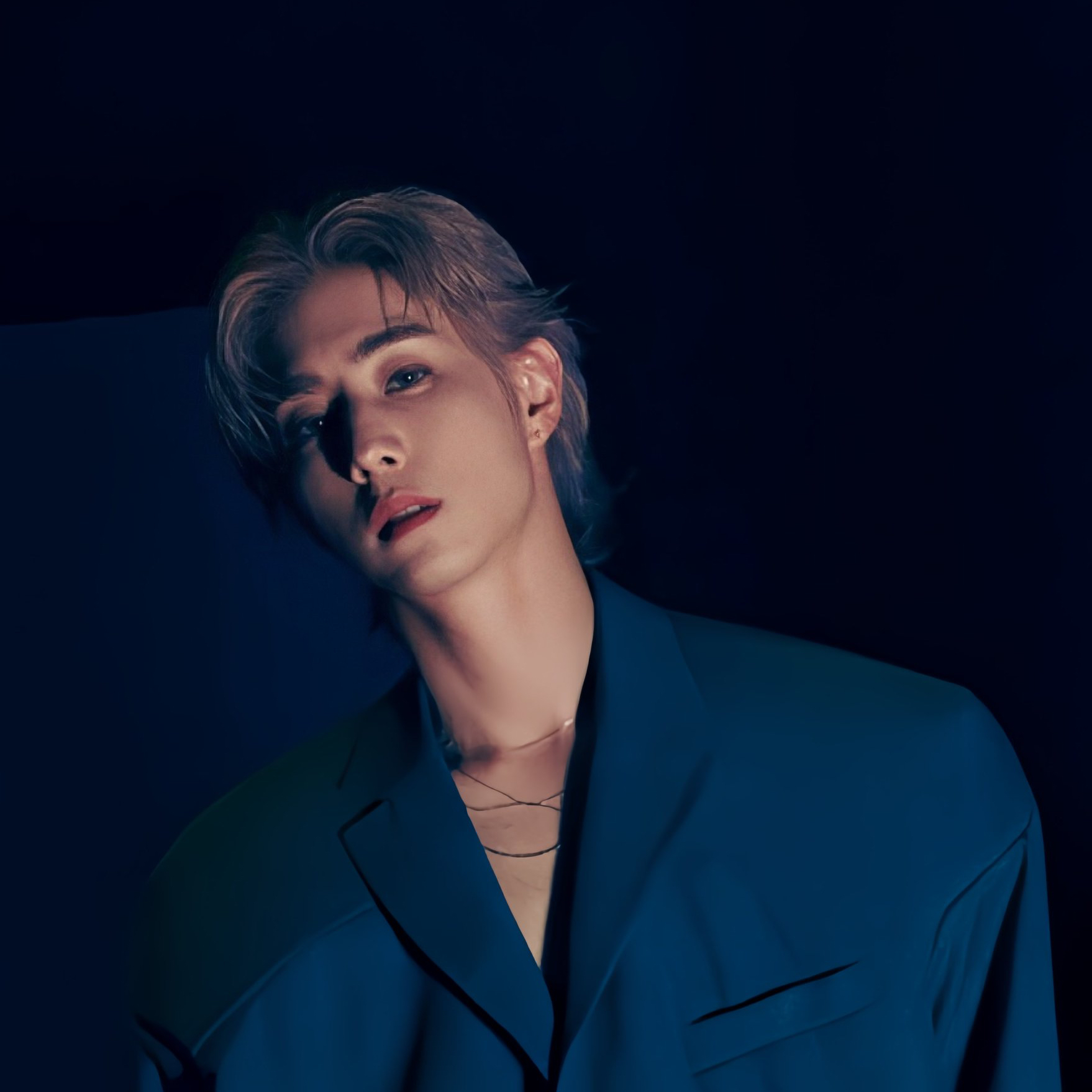 Latest photo of Mark (GOT7)