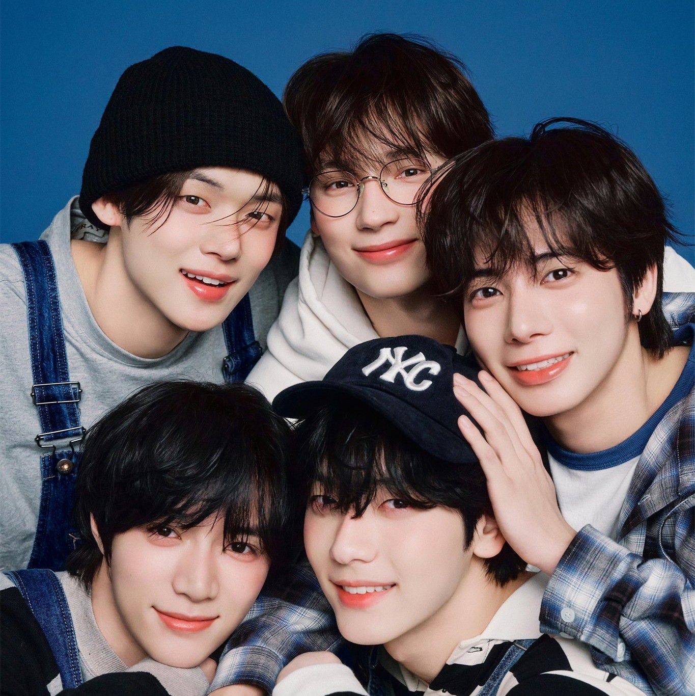 Recent activity shot of TOMORROW X TOGETHER