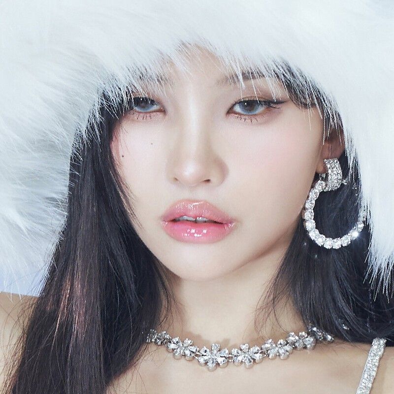 Recent activity shot of Soyeon (i-dle)