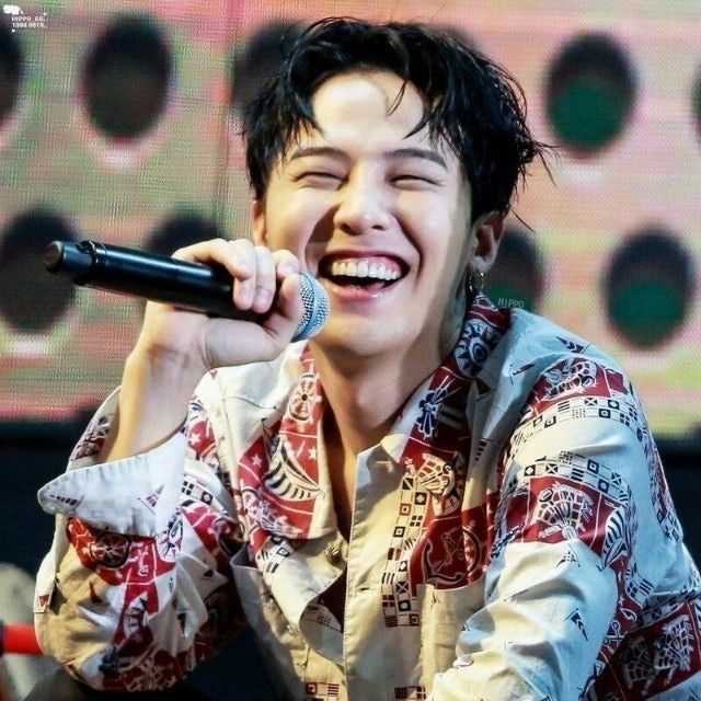 Recent activity shot of G-DRAGON (BIGBANG)