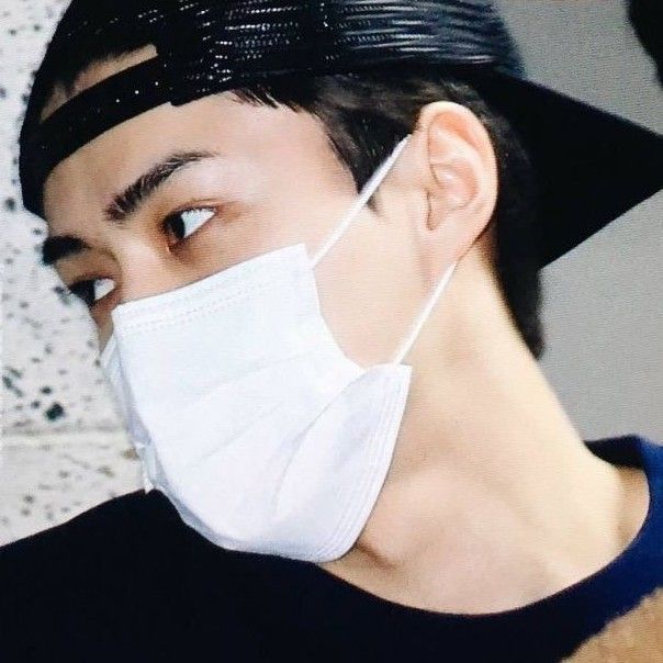 A moment captured by Sehun (EXO)'s fan