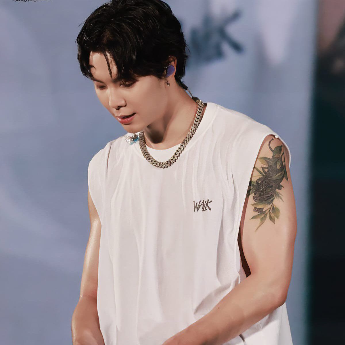 A moment captured by Johnny (NCT 127)'s fan