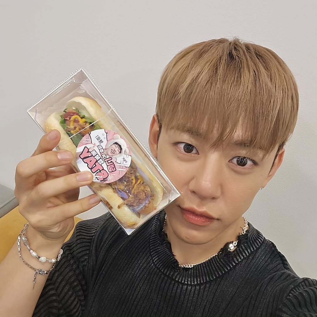 Latest photo of Daehyun (B.A.P)