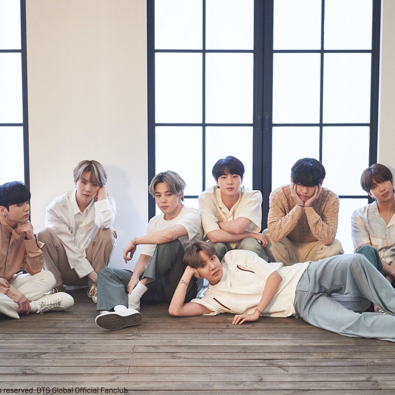 Behind-the-scenes cut of BTS