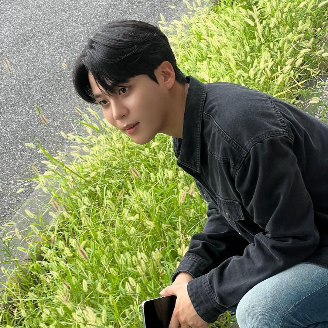 Recent activity shot of Jongho (ATEEZ)