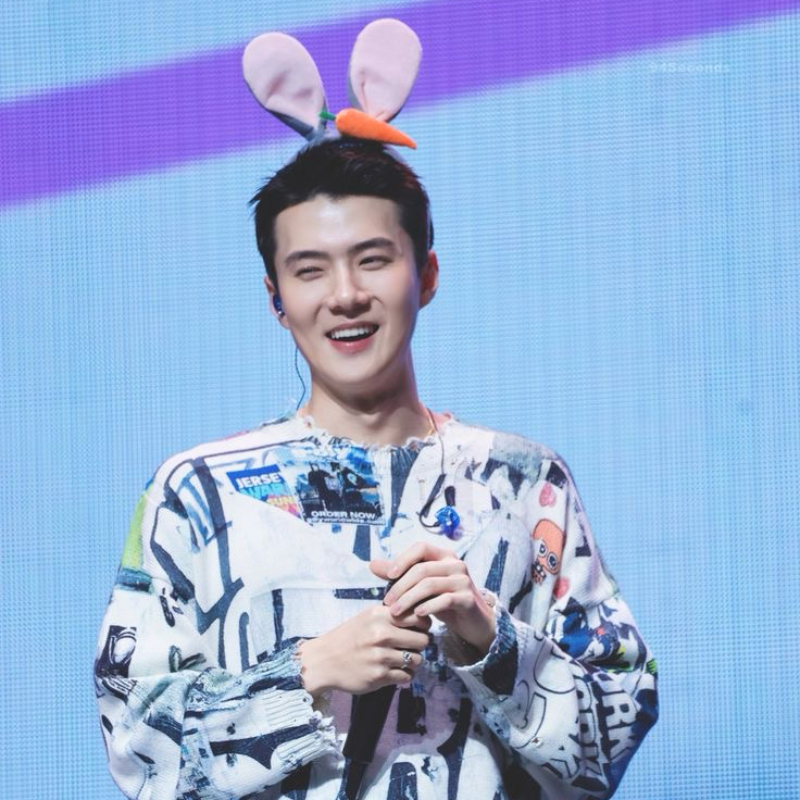 Recent activity shot of Sehun (EXO)