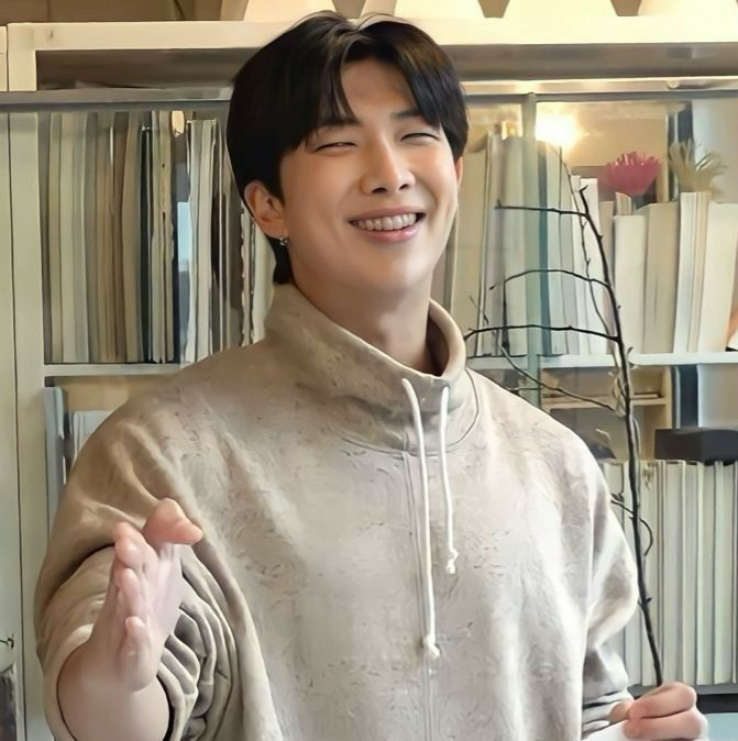 Latest photo of RM (BTS)