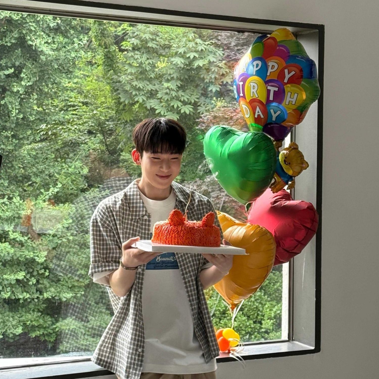 Latest photo of Sunoo (ENHYPEN)