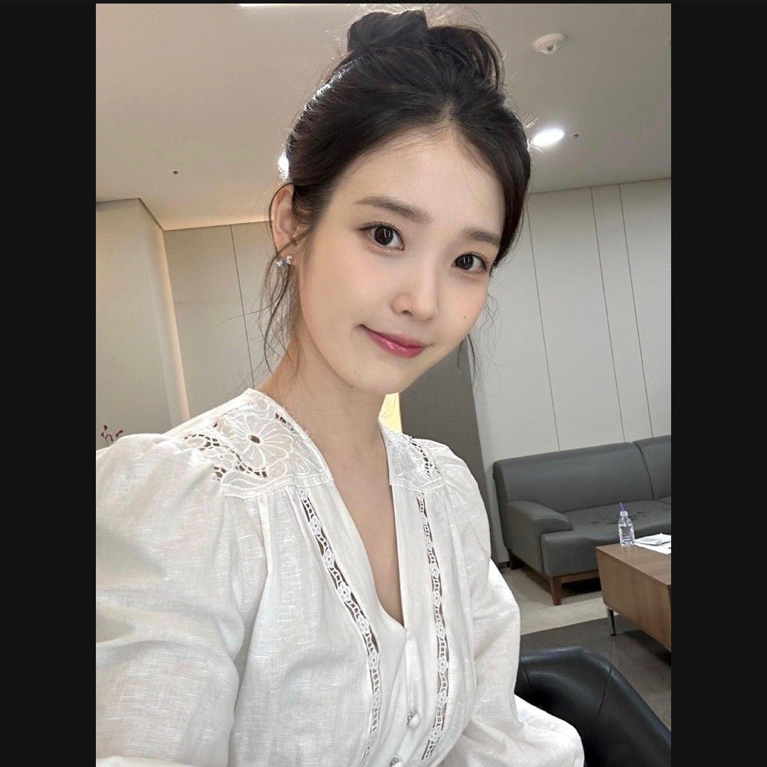 Recent activity shot of IU