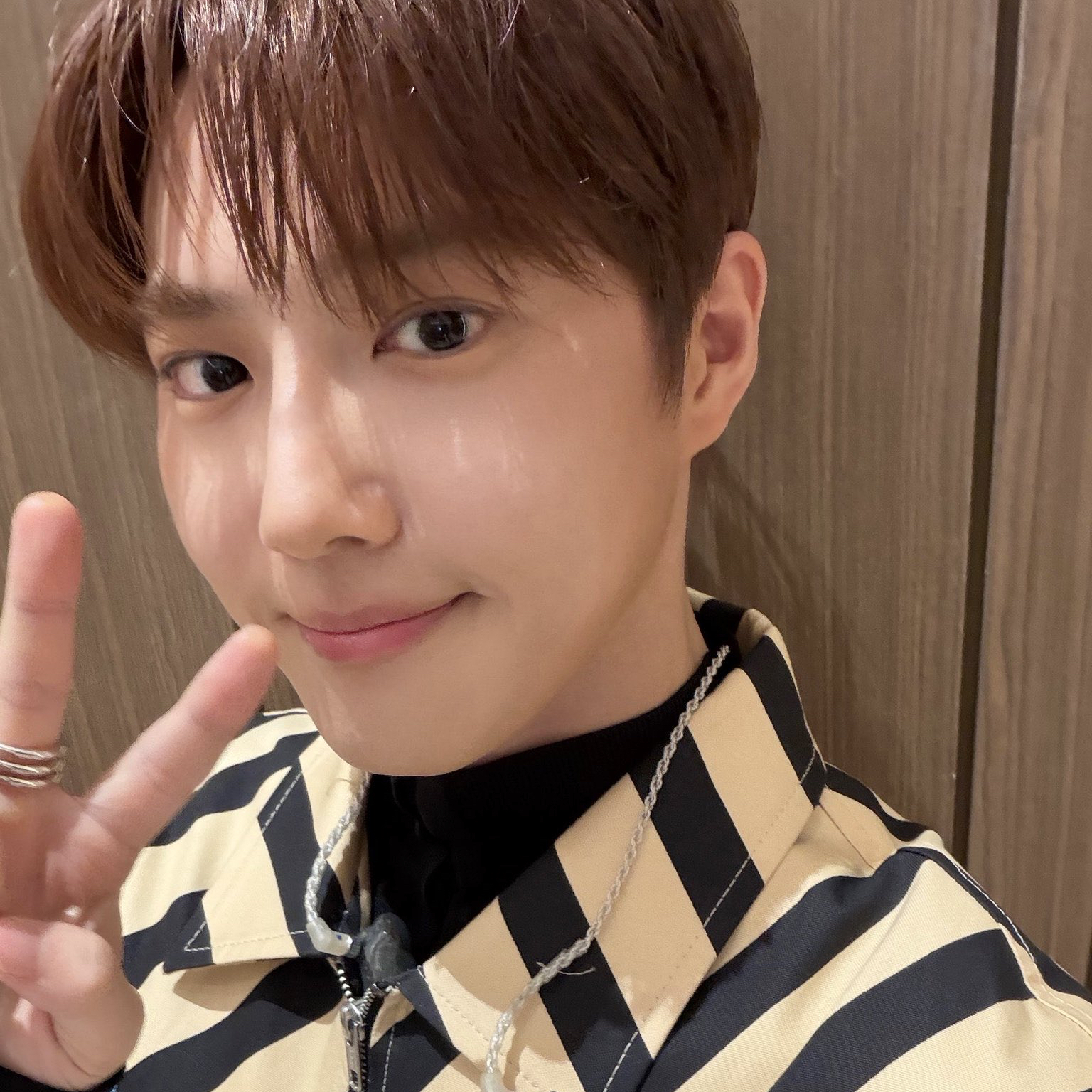 A moment captured by Suho (EXO)'s fan