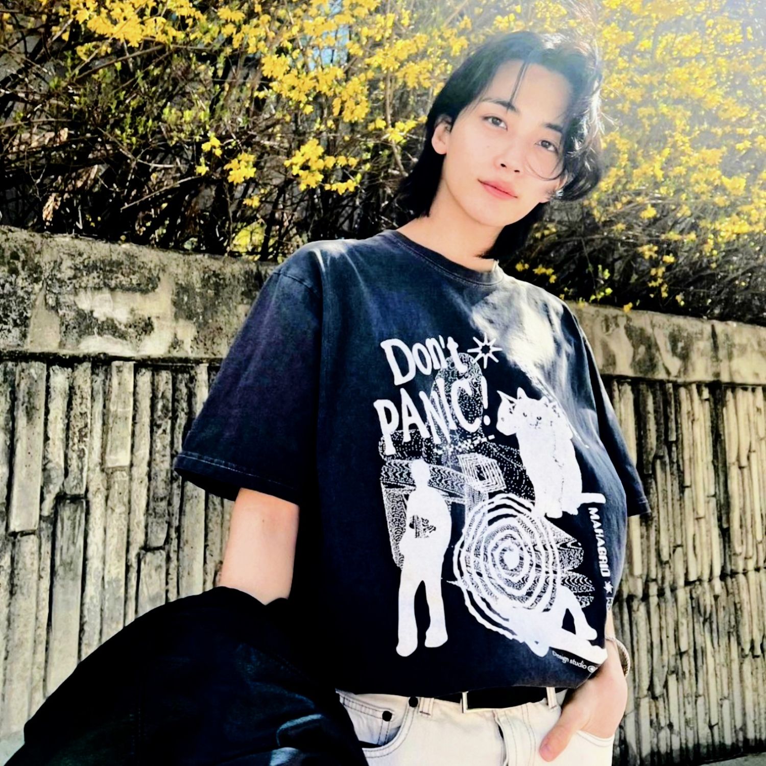 A moment captured by Jeonghan (SEVENTEEN)'s fan