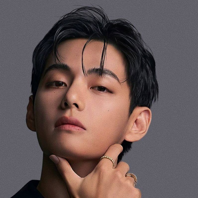 Foto terbaru V (BTS)
