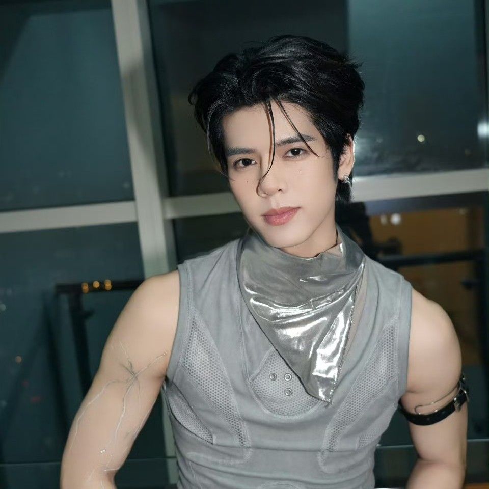 佑瀧 (NexT1DE)的最新活動照片