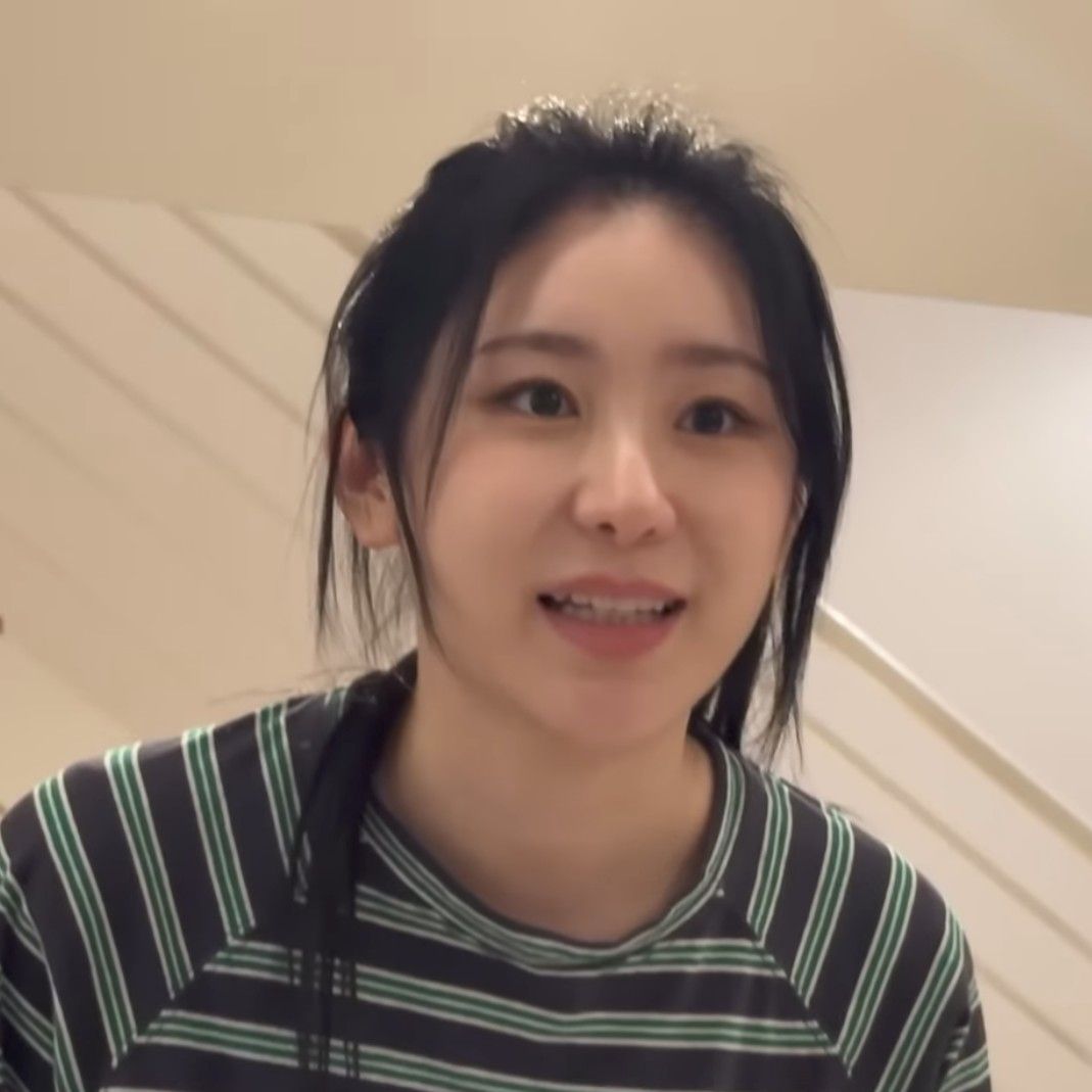 李彩演粉丝拍下的瞬间