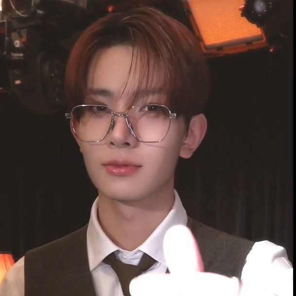 희승 (ENHYPEN)의 최신 사진