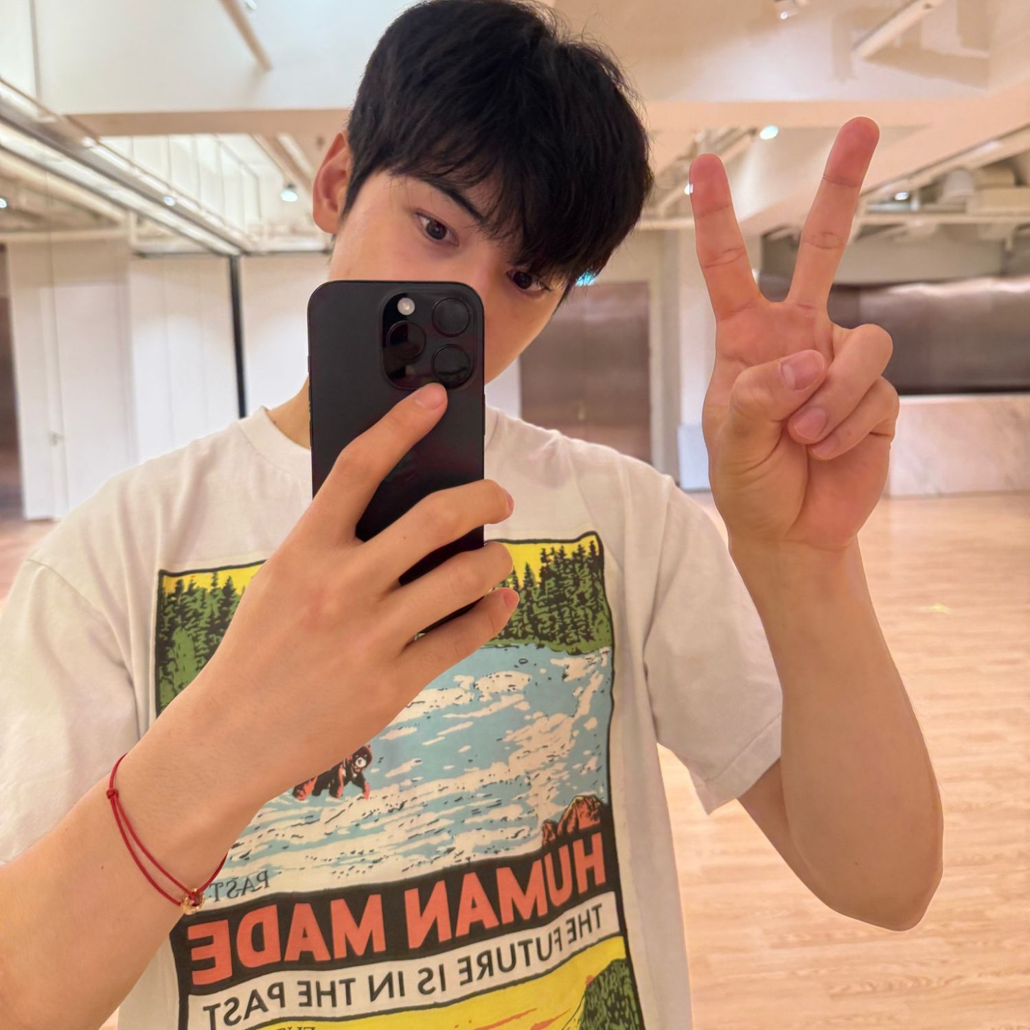 Recent activity shot of Eunwoo (ASTRO)