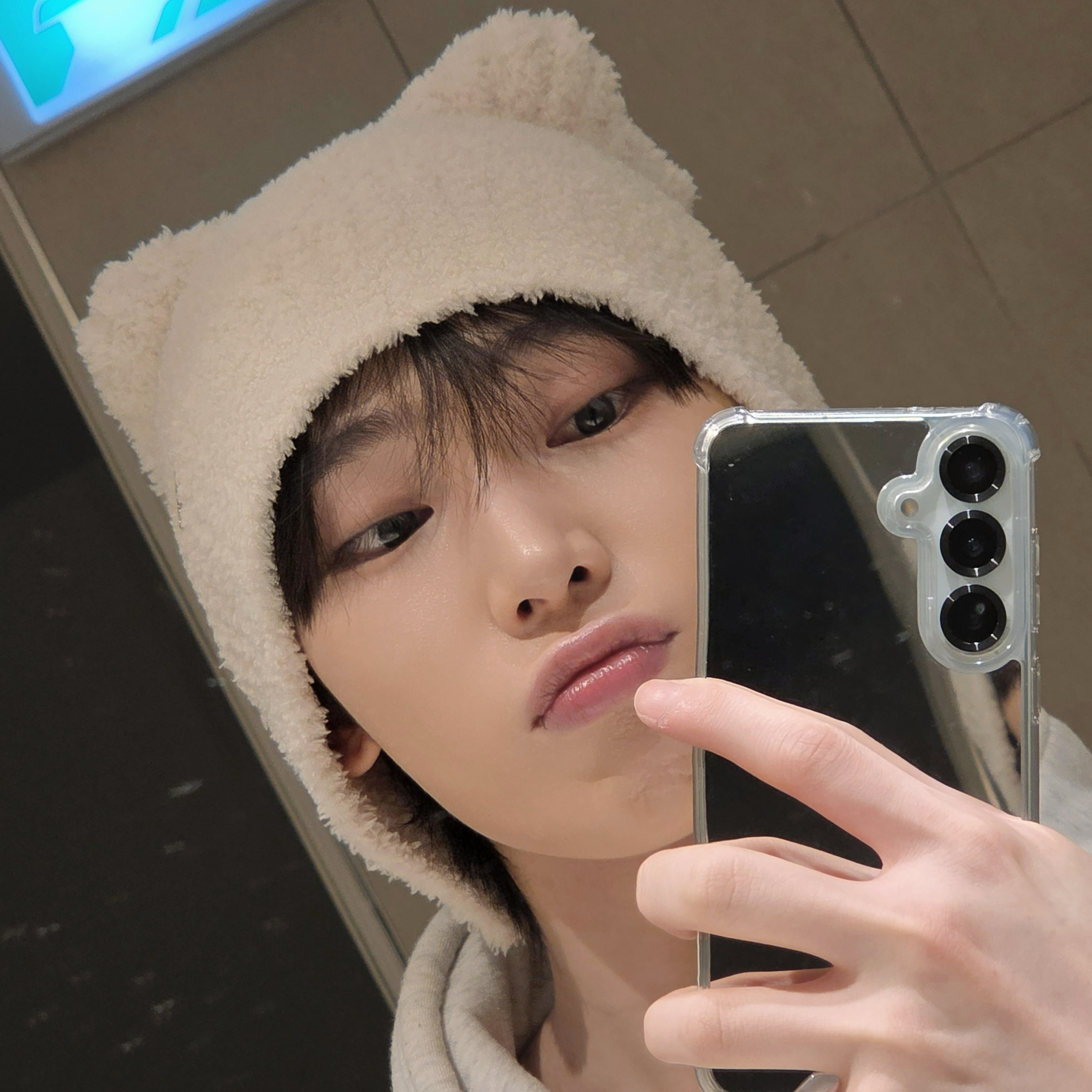 선우 (ENHYPEN) 최근 활동샷