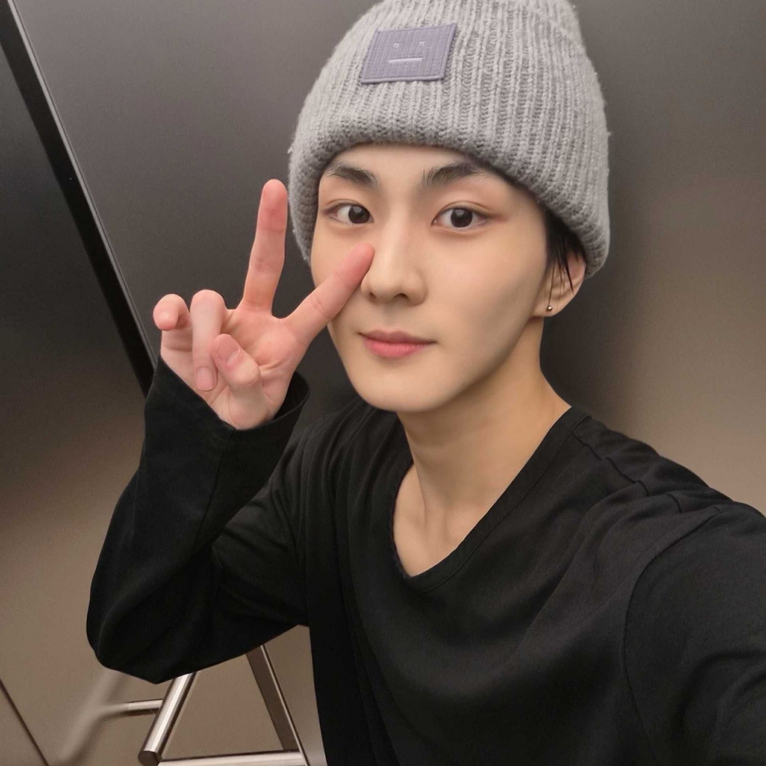 Recent activity shot of Jungwon (ENHYPEN)