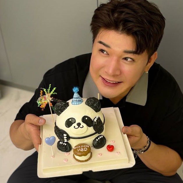 Recent activity shot of Shindong (Super Junior)