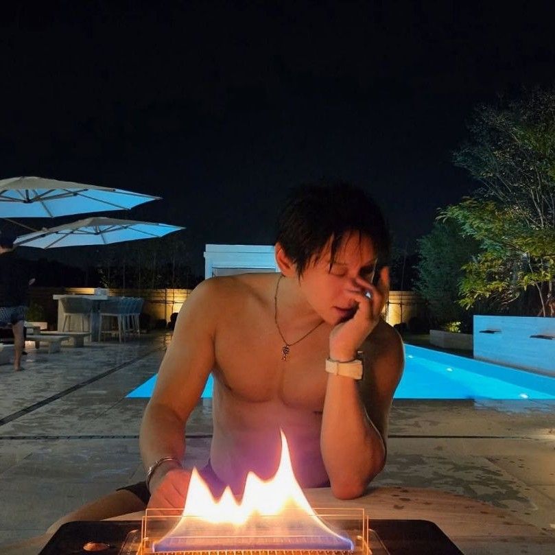 Behind-the-scenes cut of Hwang Chiyeol