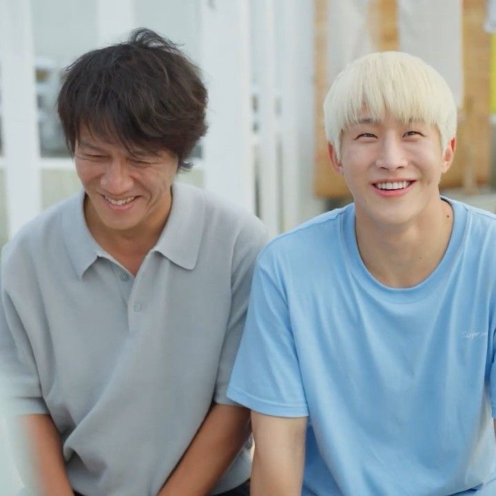 A moment captured by Jinjin (ASTRO)'s fan