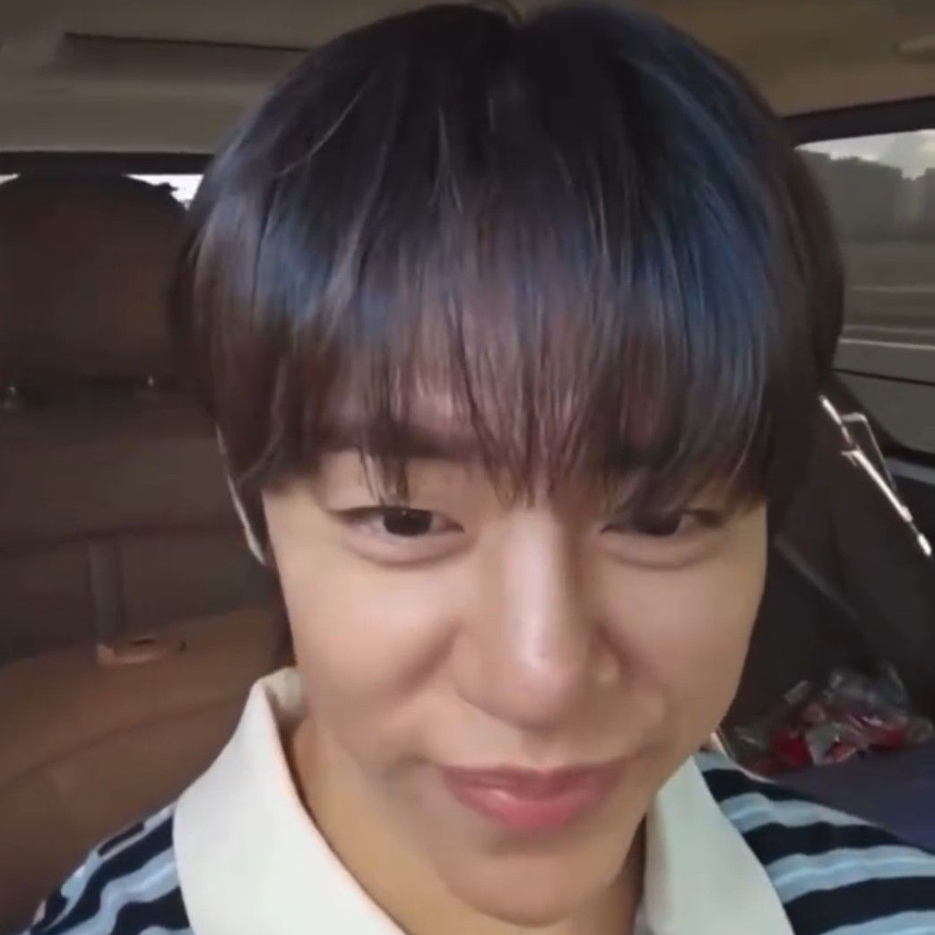 A moment captured by Daehyun (B.A.P)'s fan