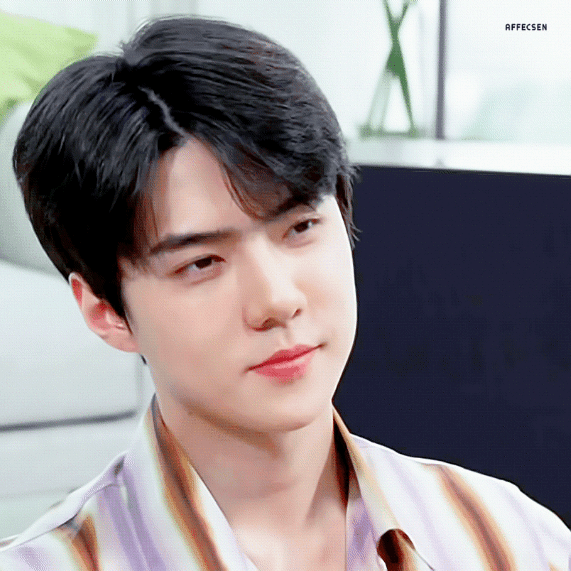 Behind-the-scenes cut of Sehun (EXO)