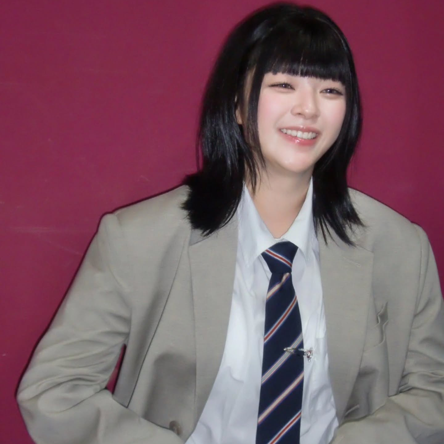 Behind-the-scenes cut of Jeongyeon (TWICE)