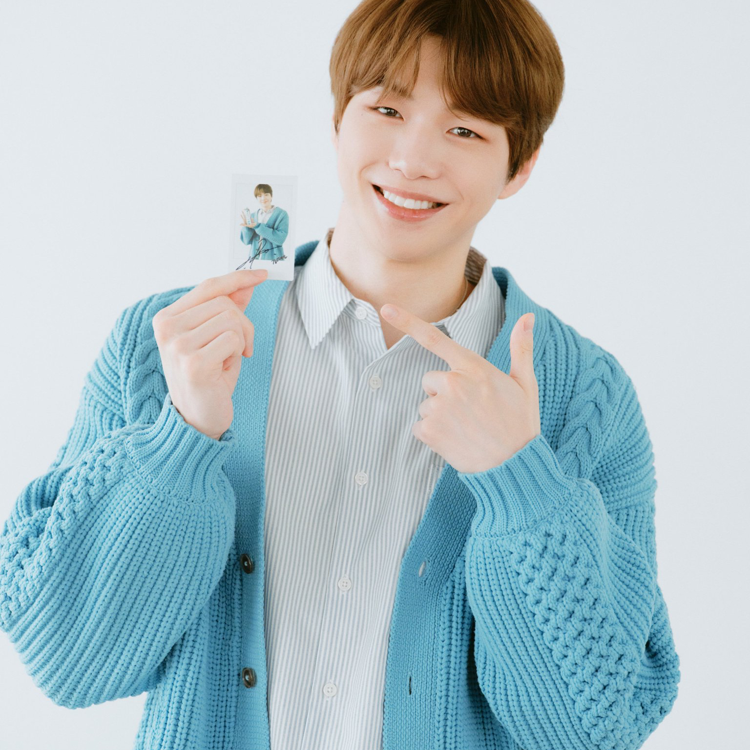 Latest photo of Kang Daniel