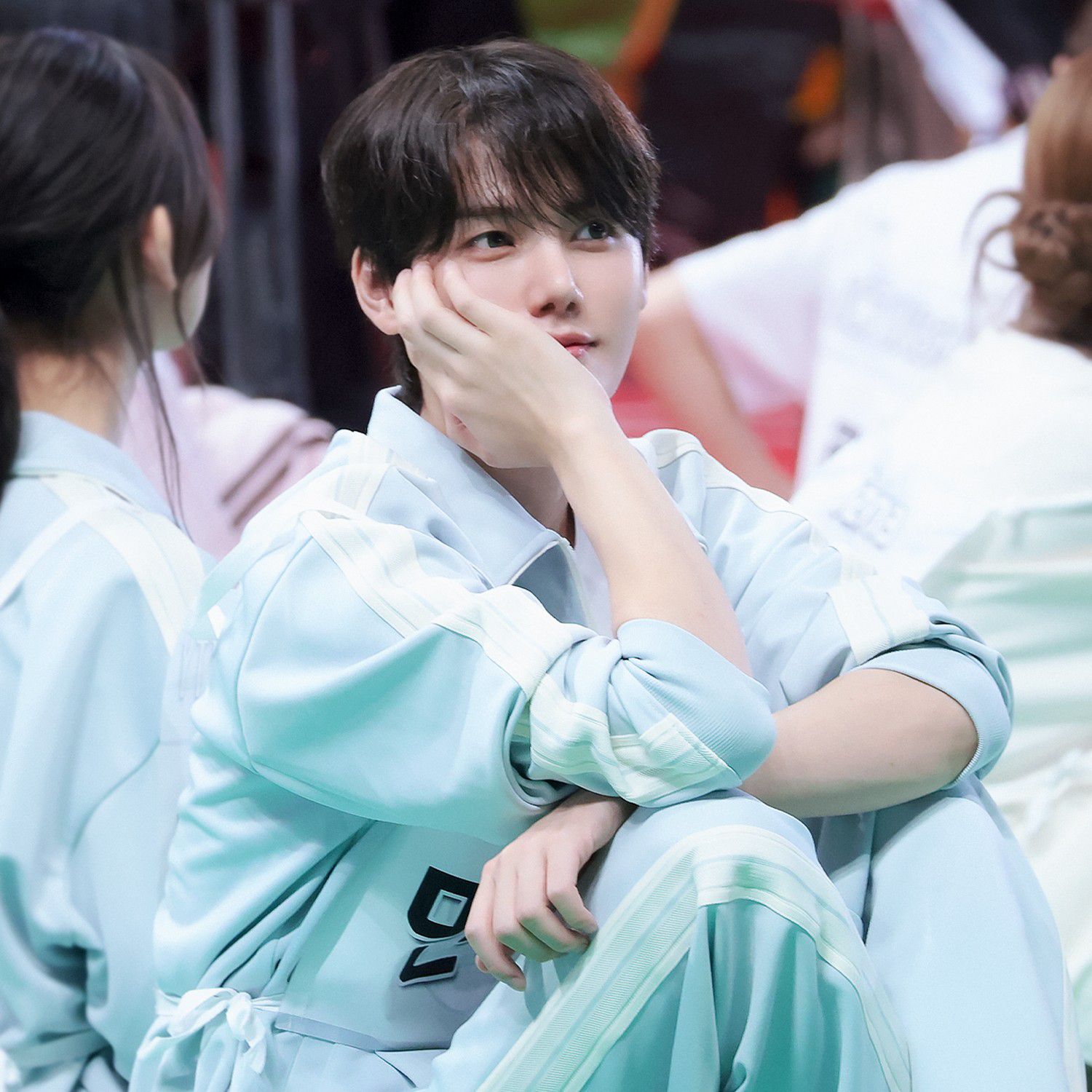 Latest photo of Minhee (CRAVITY)