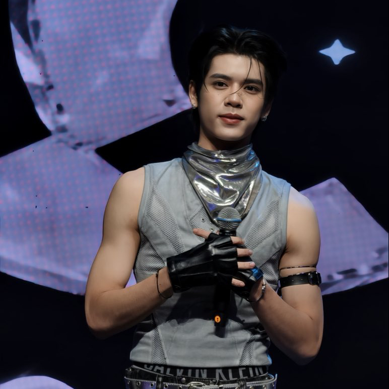 佑瀧 (NexT1DE)的最新照片